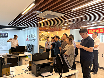 09成都分公司参观剪影(一).png