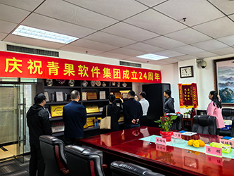 09参观剪影(三).jpg