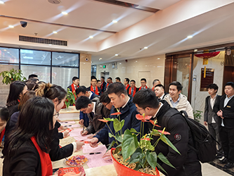 07开门红剪影(五).png