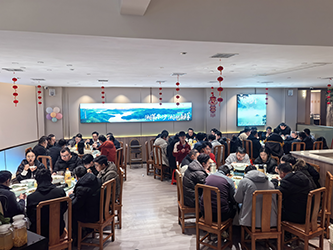 37聚餐剪影(七).png