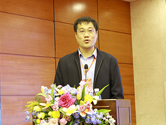 23-河北科技大学教务处秦乐乐副处长作了题为《构建智慧支持平台 赋能学生个性发展》的专题报告.png