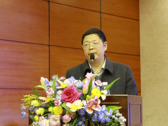 24-重庆五一职业技术学院教学数字化专项负责人欧朝全老师作了题为《相识风雨中 共赴青果情》的专题报告.png