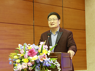 30-中国教育发展战略学会常务理事、学术委员会委员，清华大学教育研究院程建钢教授致辞.png